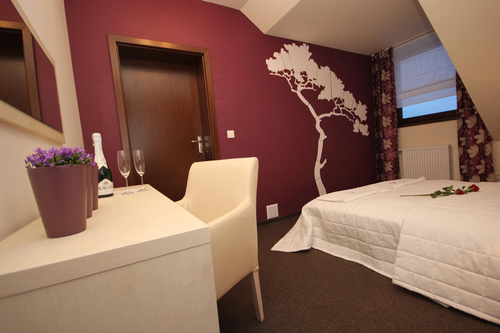 Biała Akacja Resort&Business Prudnik Zimmer foto