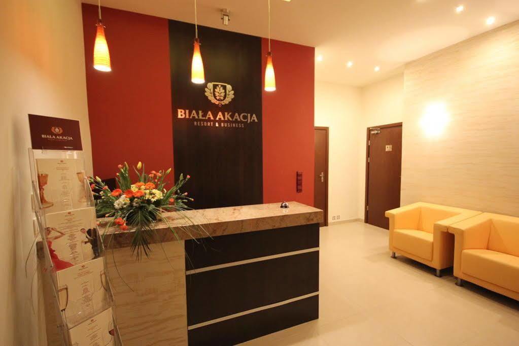 Biała Akacja Resort&Business Prudnik Exterior foto